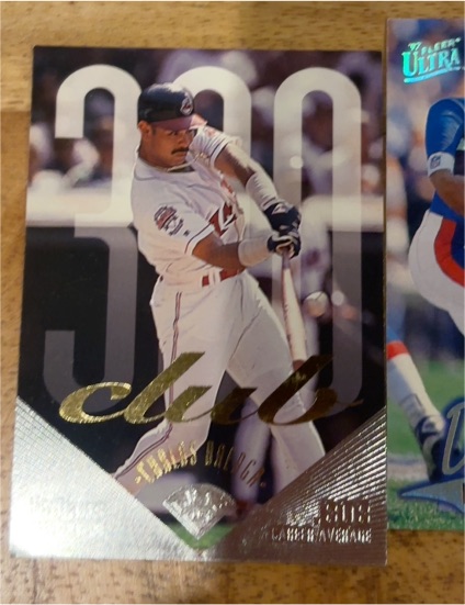 1995 Leaf 300 Club Insert #3 Mike Piazza — front