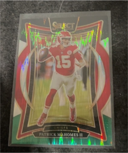 2024 Panini Select #33 Patrick Mahomes II — front