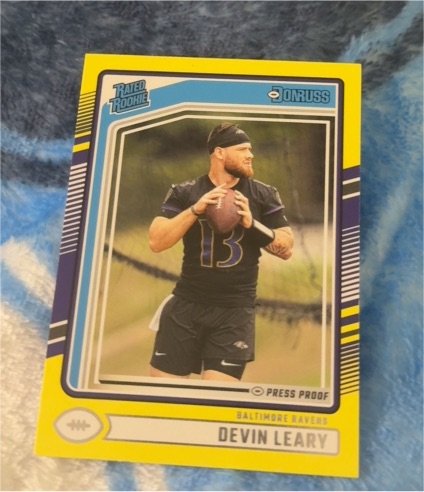 2024 Donruss #329 Devin Leary — front