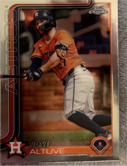 2025 Topps Chrome #260 Jose Altuve — front