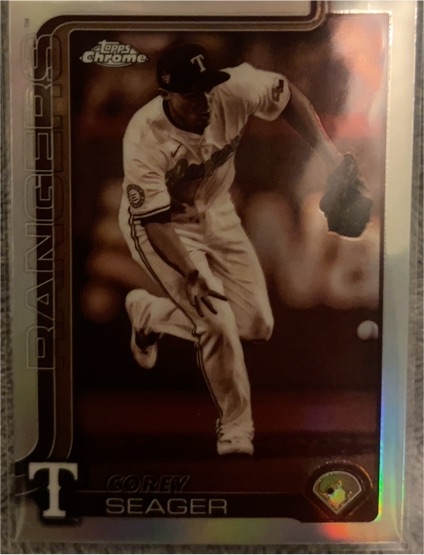 2025 Topps Chrome #24 Corey Seager — front