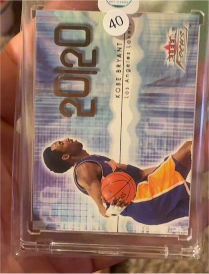 2000-01 Fleer Focus #228 Kobe Bryant — front