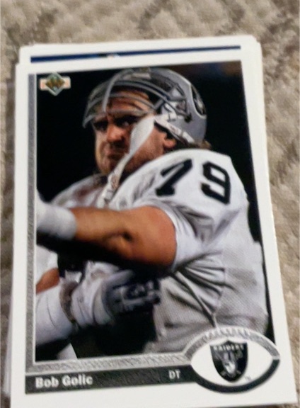 1992 Upper Deck Football #279 Bob Golic — front