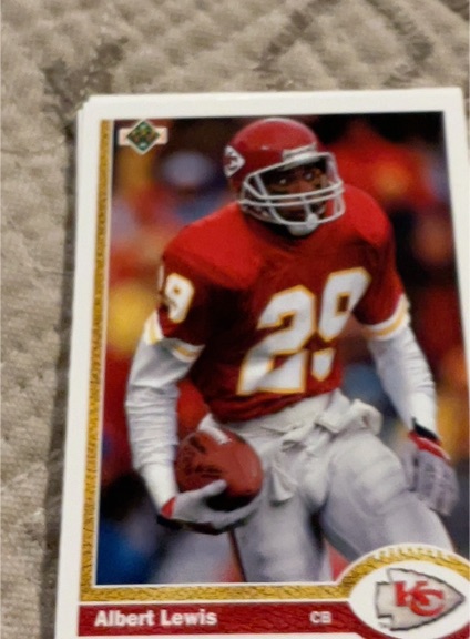 1991 Upper Deck #128 Albert Lewis — front
