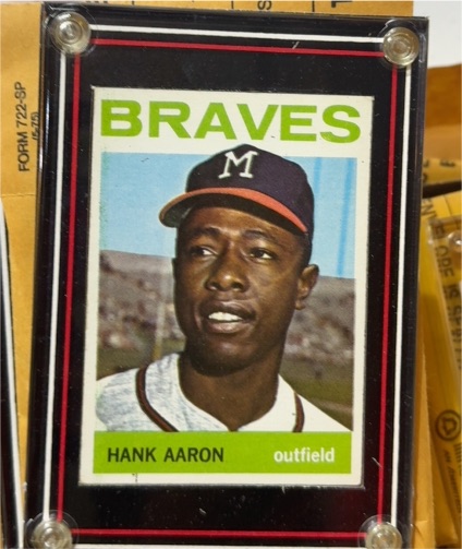 1964 Topps #300 Hank Aaron — front