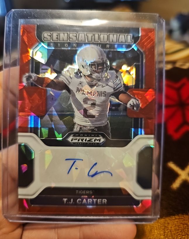 2022 Panini Prizm Draft Picks Sensational Signatures #SS-TJC T.J. Carter — front