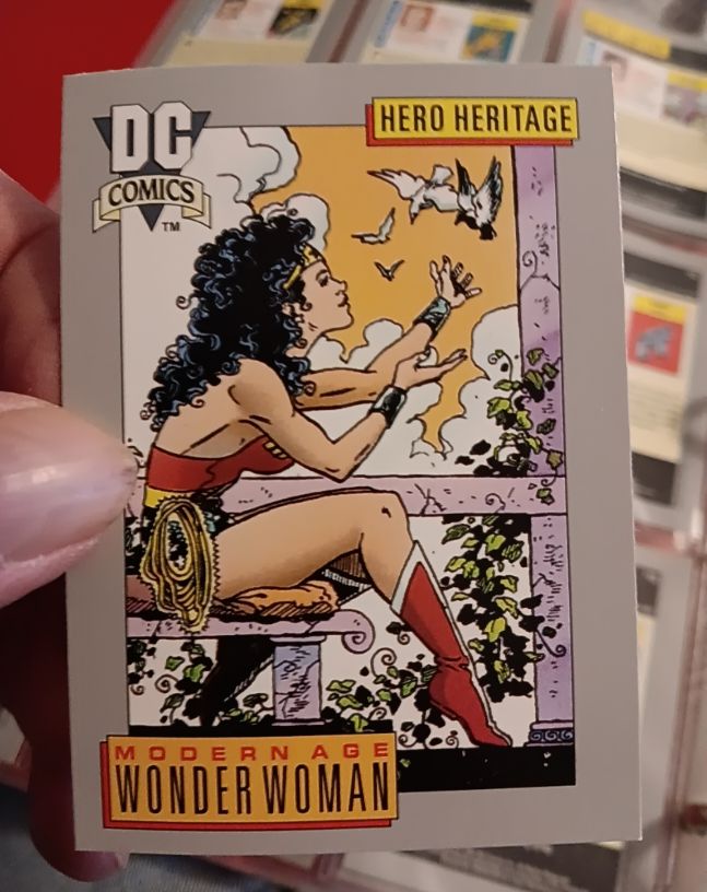 1991 Impel DC Comics Modern Age Wonder Woman #21 Hero Heritage — front