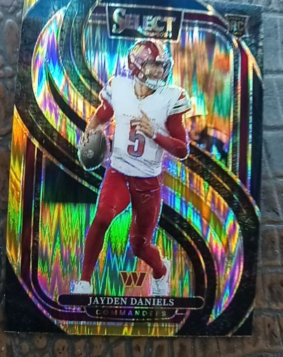 2024 Panini Select #112 Jayden Daniels — front