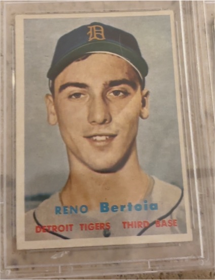 1957 Topps #390 Reno Bertoia — front
