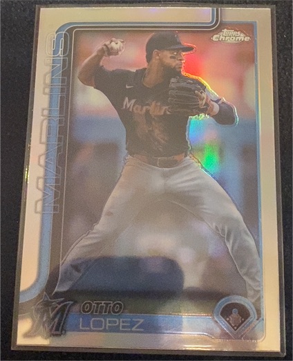 2025 Topps Chrome #134 Otto Lopez — front