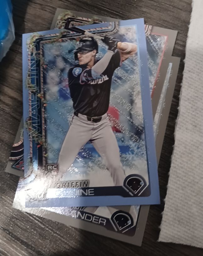 2025 Topps Holiday #H124 Griffin Conine — front