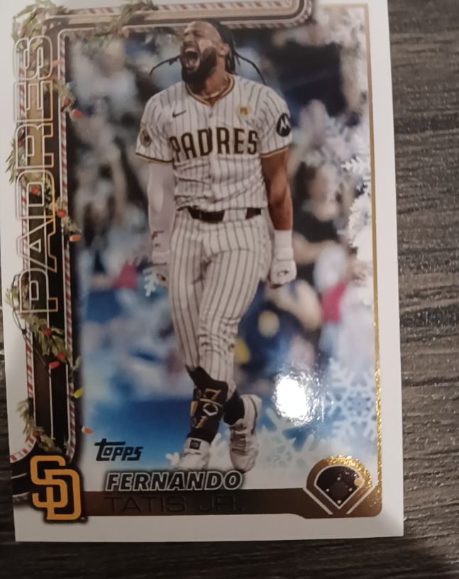 2025 Topps Holiday #H170 Fernando Tatis Jr. — front