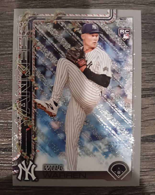 2025 Topps Holiday #H16 Will Warren — front