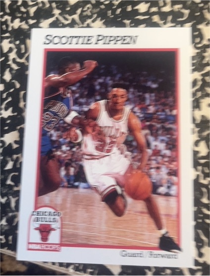 1991-92 NBA Hoops #34 Scottie Pippen — front