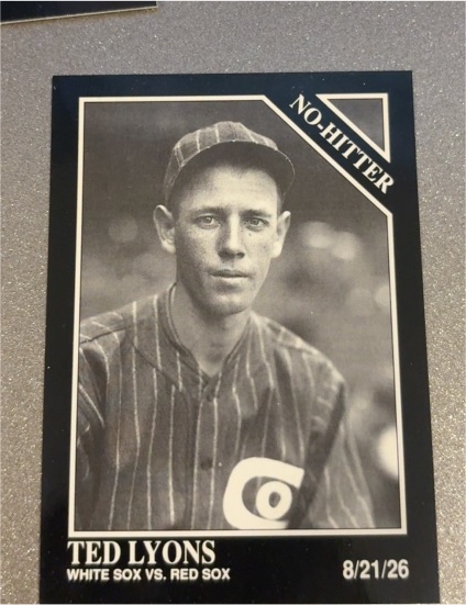 1992 The Sporting News Conlon Collection #359 Ted Lyons — front