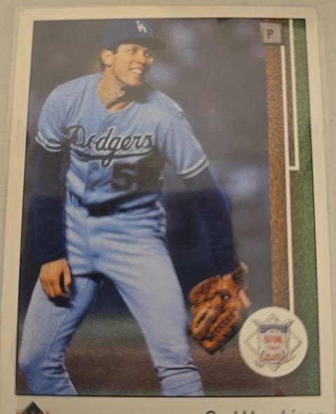 1989 Upper Deck #665 Orel Hershiser — front