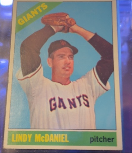 1966 Topps #496 Lindy McDaniel — front