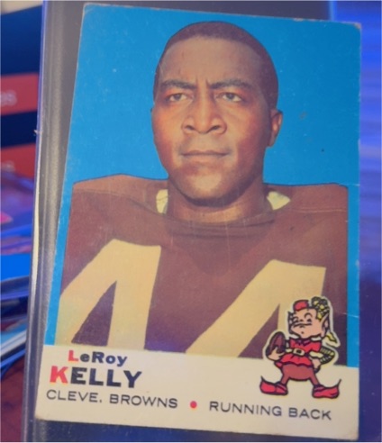 1969 Topps #1 LeRoy Kelly — front