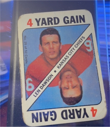 1971 Topps Game #25 Len Dawson — front