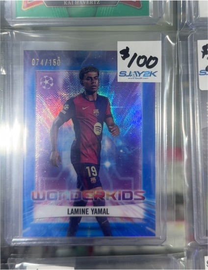 2024-25 Topps Chrome UEFA Club Competitions Wonderkids #WK-1 Lamine Yamal — front