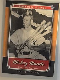 2001 Upper Deck Legends #39 Mickey Mantle — front