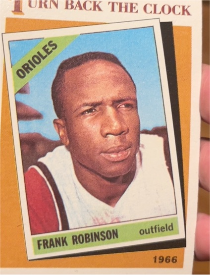 1986 Topps #404 Frank Robinson — front
