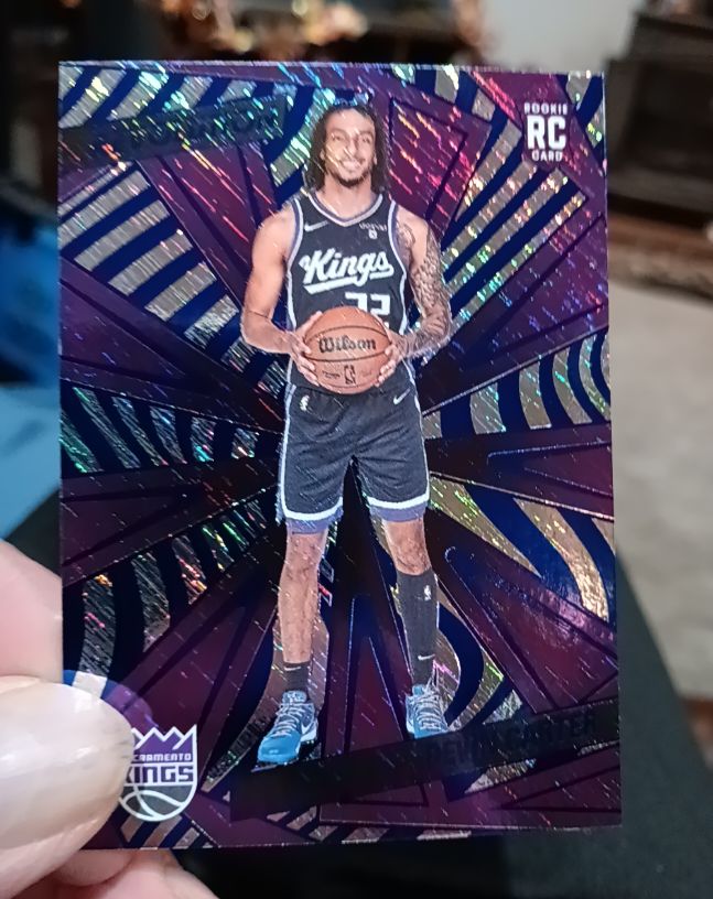 2024-25 Panini Revolution #125 Devin Carter — front