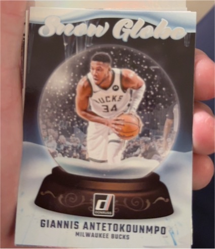2024-25 Panini Donruss Snow Globe Giannis Antetokounmpo — front