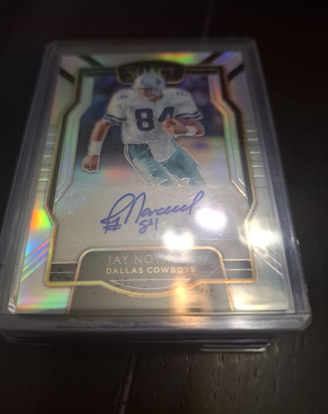 1997 Panini Select #84 Jay Novacek — front