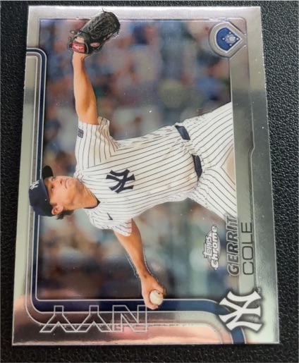 2025 Topps Chrome #110 Gerrit Cole — front