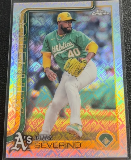 2025 Topps Chrome #241 Luis Severino — front