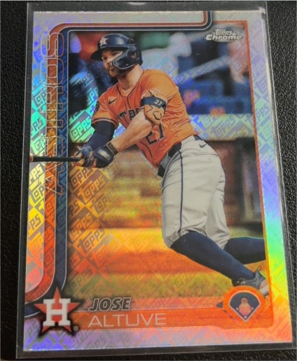 2025 Topps Chrome #77 Jose Altuve — front