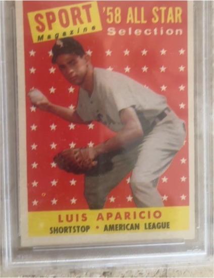 1958 Topps #483 Luis Aparicio — front
