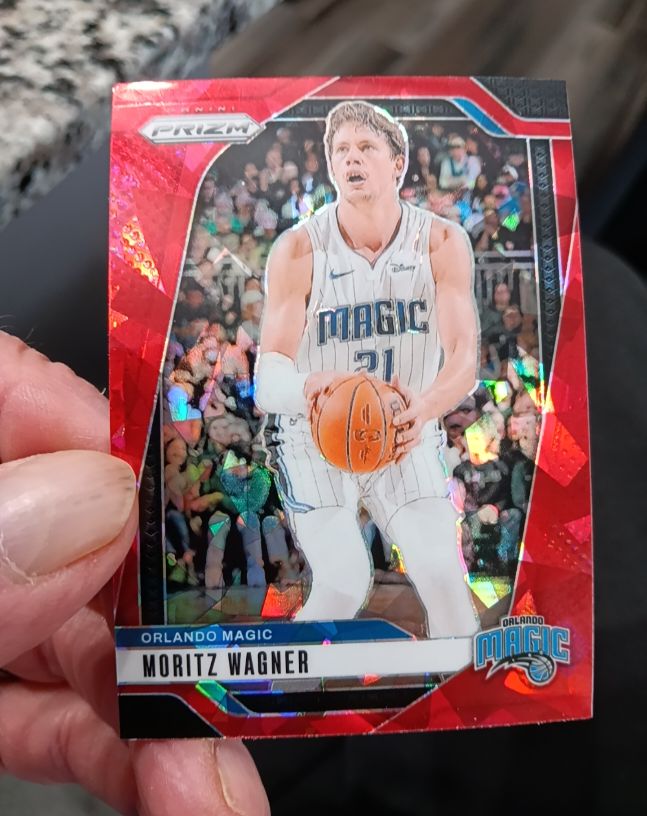 2024-25 Panini Prizm #116 Moritz Wagner — front
