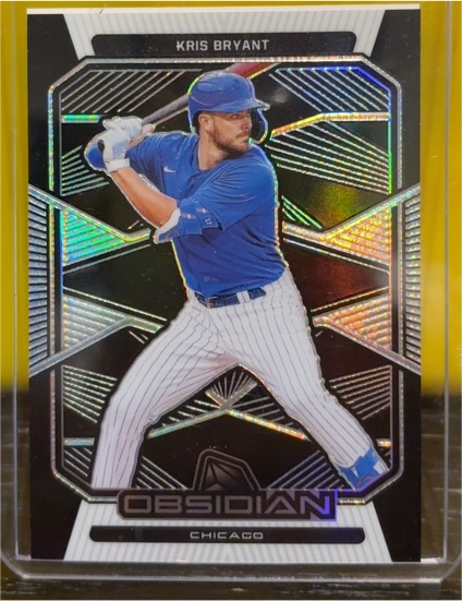 2020 Panini Chronicles Obsidian #46 Kris Bryant — front