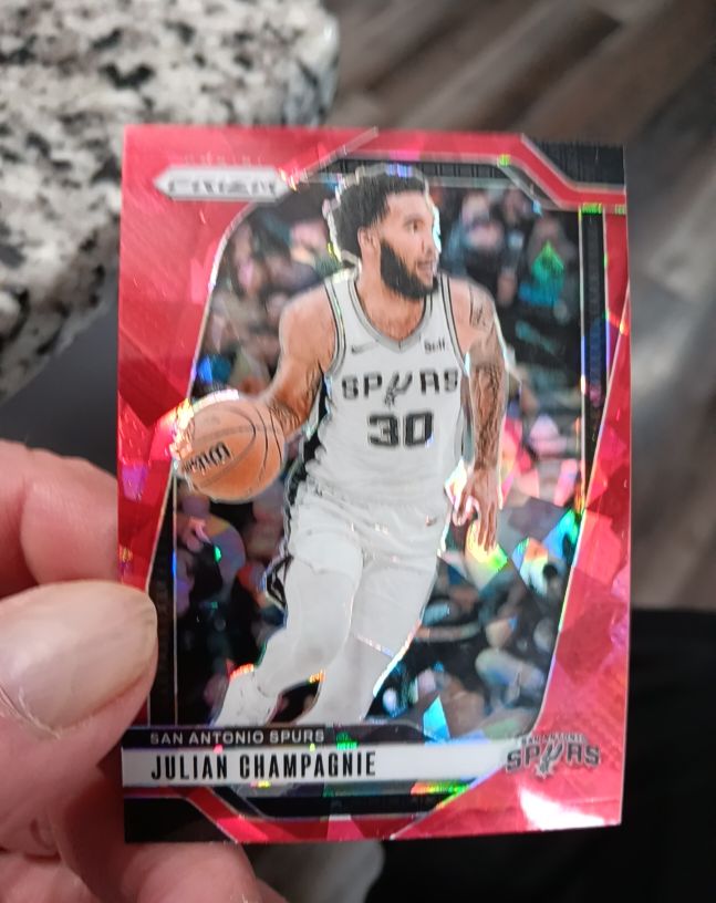 2024-25 Panini Prizm #158 Julian Champagnie — front