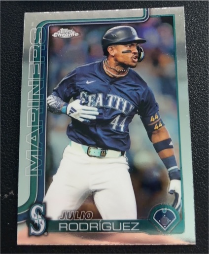 2025 Topps Chrome #261 Julio Rodriguez — front