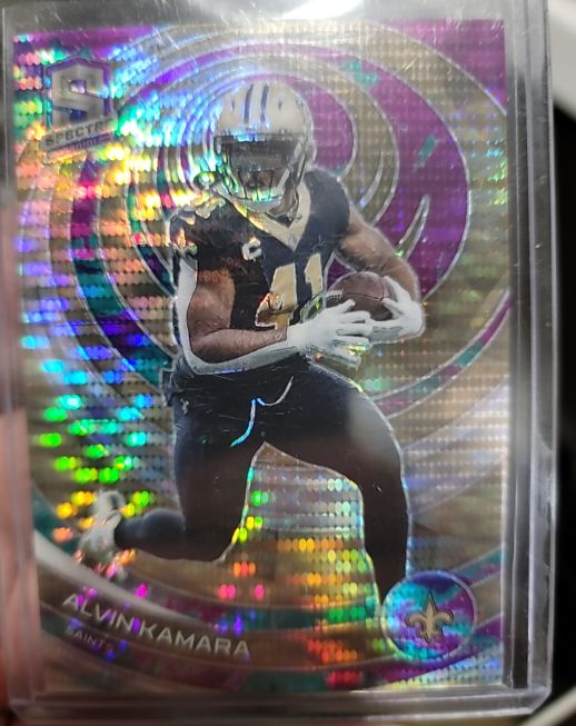 2023 Panini Spectra #67 Alvin Kamara — front