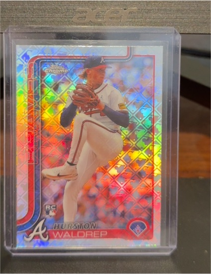 2025 Topps Chrome #90 Hurston Waldrep Geometric Refractors — front