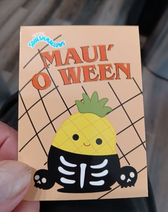 2025 Panini Squishmallows Halloween #11 Maui' O Ween — front