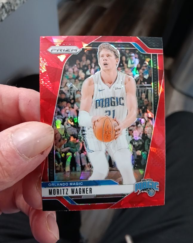 2024-25 Panini Prizm #116 Moritz Wagner — front