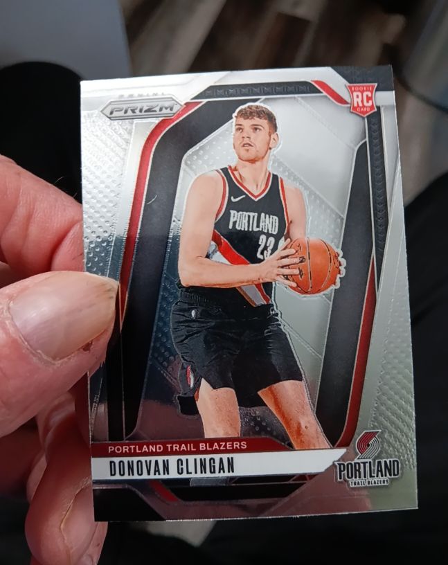 2024-25 Panini Prizm #221 Donovan Clingan — front