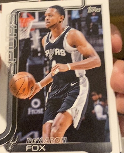 2025-26 Topps #196 De'Aaron Fox — front