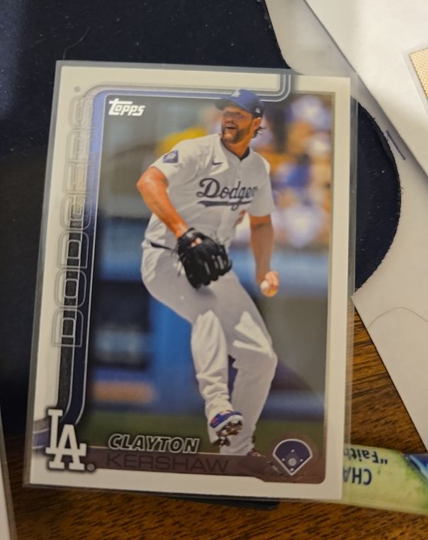 2025 Topps Series 1 #146 Clayton Kershaw — front