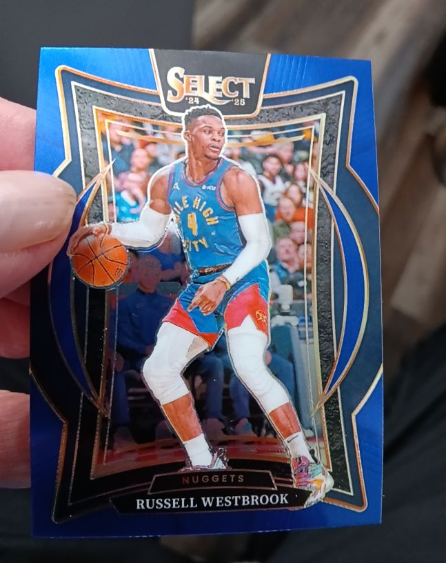 2024-25 Panini Select Concourse #18 Russell Westbrook — front