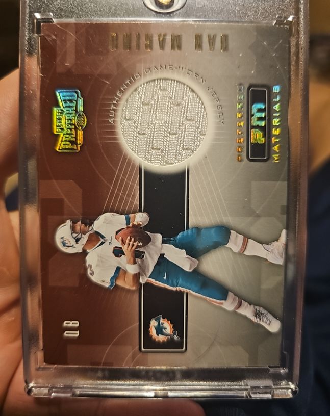 2001 Playoff Preferred Materials #08 Dan Marino — front