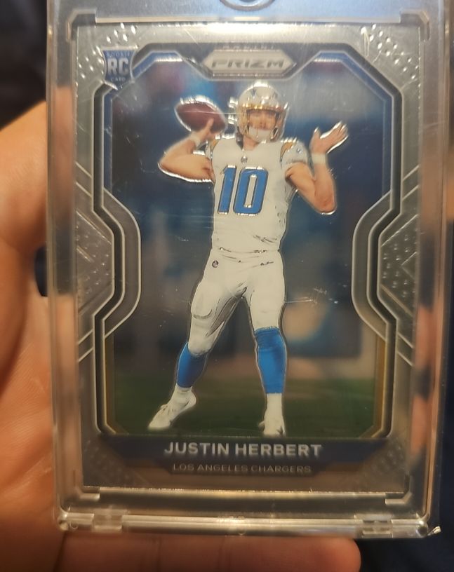 2020 Panini Prizm #325 Justin Herbert — front