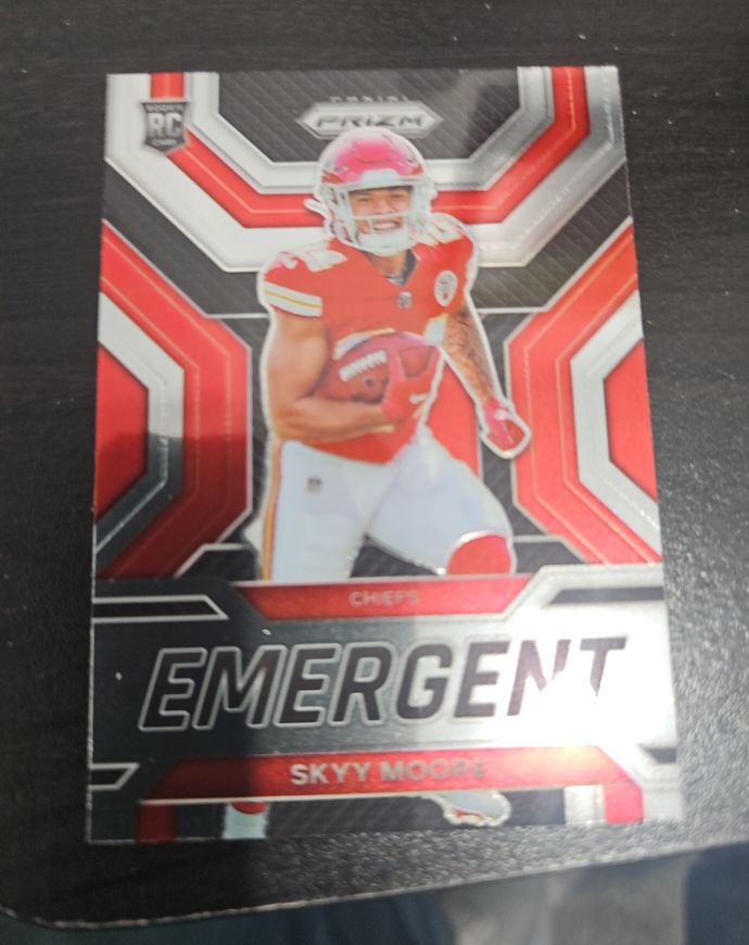 2022 Panini Prizm #E-16 Skyy Moore — front