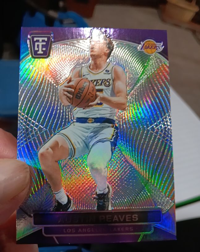 2024-25 Panini Totally Certified #115 Austin Reaves — front