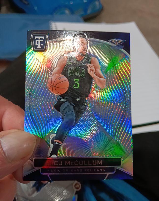 2024-25 Panini Totally Certified #92 CJ McCollum — front